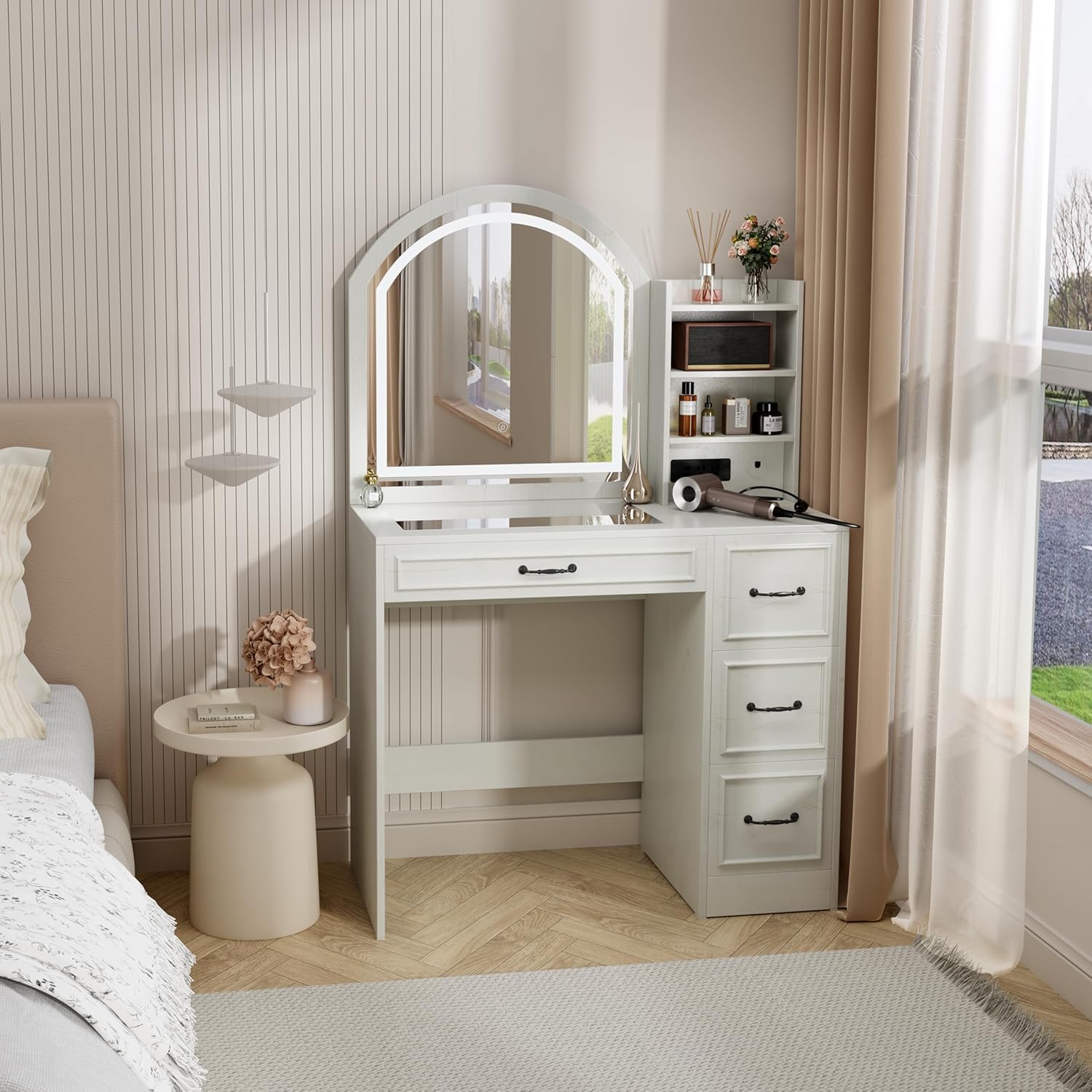 モダンな化粧台、照明付きミラー、ガラストップ、4つの引き出し - Home Outlet Bathroom Mirrors のレビューと価格
